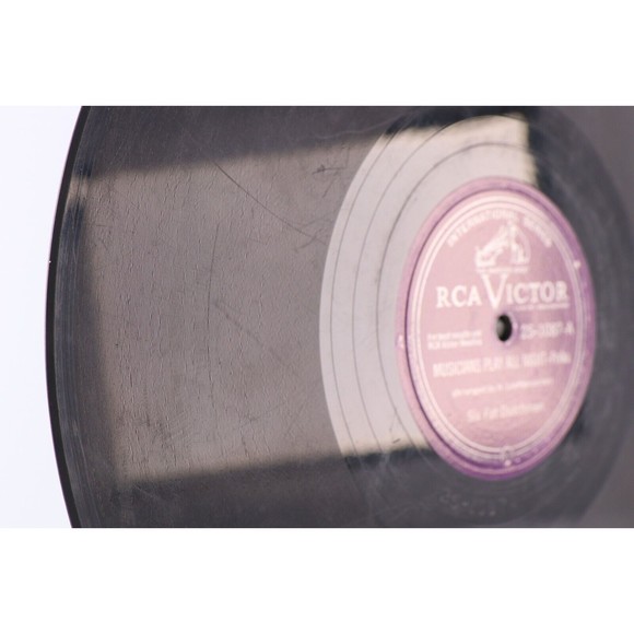 The Six Fat Dutchmen – Musicians Play All Night - 1947 10" 78 rpm Record 25-1087 - Picture 10 of 16